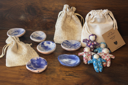 Worry stones & worry dolls : vos alliés bien-être pour apaiser le mental