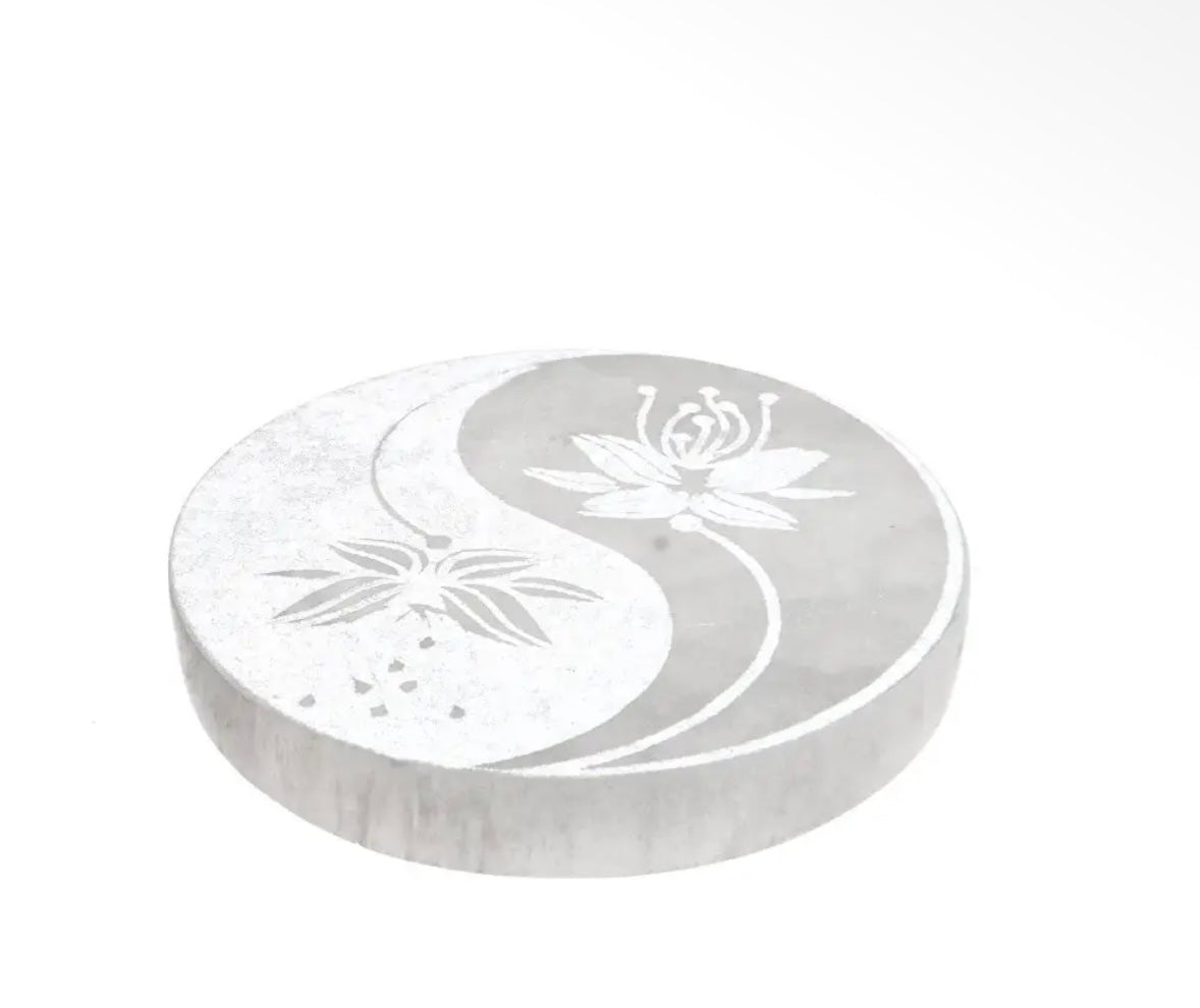 Plaque de sélénite yin et yang - 10 cm